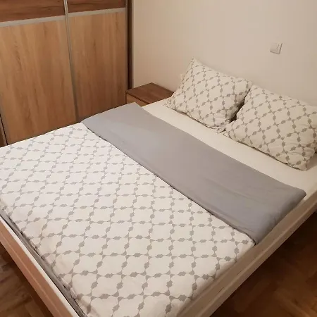 Kaca 3 Apartment *