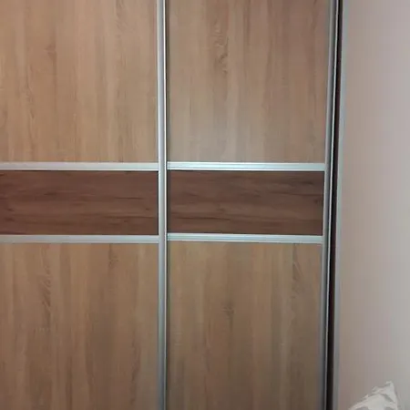 Apartment Kaca 3 *